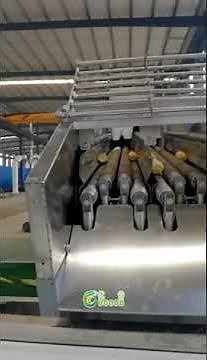 Sweet fresh green corn leaf remover machine with automatic conveying belt system discharging devices