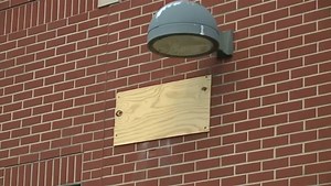 Two US convicts escape jail after carving a hole through prison’s cement wall