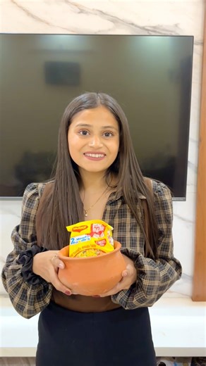 Matka Maggi | #viralshort #easyrecipe #healthyfood #lunchboxrecipe #cooking #maggi #ytshorts