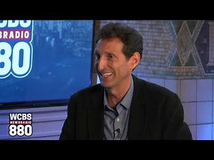 How Uncommon Goods Differentiates Themselves from Amazon