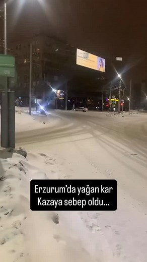 Erzurum’da yağan kar kazaya sebep oldu #keşfet #keşfetteyiz #komikpaylasimlar #komikkediler | Komik Kediler