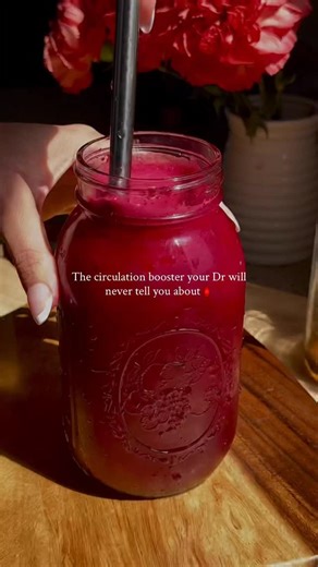 Melissa Riley | Certified Health + Nutrition Coach on Instagram: "(Recipe below) Hate beets? You’ll love this… The beets with honey taste amazing and are incredibly powerful🫜 Beets are medicine. They’re super rich in folate (vitamin B9), which plays a crucial role in blood vessel health. They’re also loaded with natural nitrates, which convert to nitric oxide in the body - helping relax, widen, and open up your blood vessels like nature’s version of a vasodilator. ♥️ Recipes like this can be fo