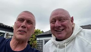 It’s Mumbo Monday!! 🙌🏻 Shaun Ryder & Bez both have new singles: Shaun - 'Mumbo Jumbo’ - Out now. Listen/buy here: https://slinky.to/MumboJumbo Bez - 'Flying Bus’ - Out 30th July. Bez & Doorly DJ ft Firouzeh #ShaunRyder #Bez #HappyMondays #MumboMondays | Happy Mondays