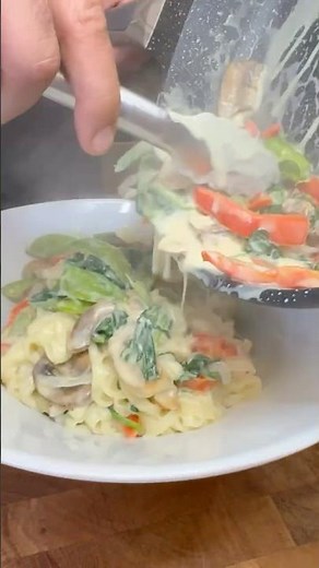 This Coconut Mushroom Pasta Is Vegan & Gluten-Free #cooking #chef #recipe