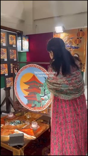 waneeza🐝 on Instagram: "TEXTILE DESIGN STUDIO FINAL DISPLAY . . . FINALS WEEK . . #foryoupage #explorepage #dailysteps #instadaıly #reelitfeelit"
