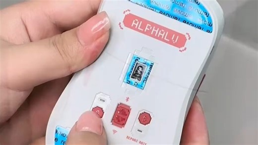 贱驴RSR5S，两百元内无线鼠标颜值配置双在线#鼠标 #桌搭 #无线鼠标 #游戏好物 #鼠标推荐