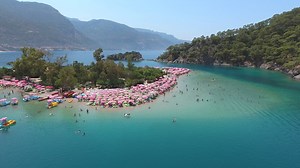 Beautiful crowded beach  - Free Stock Video