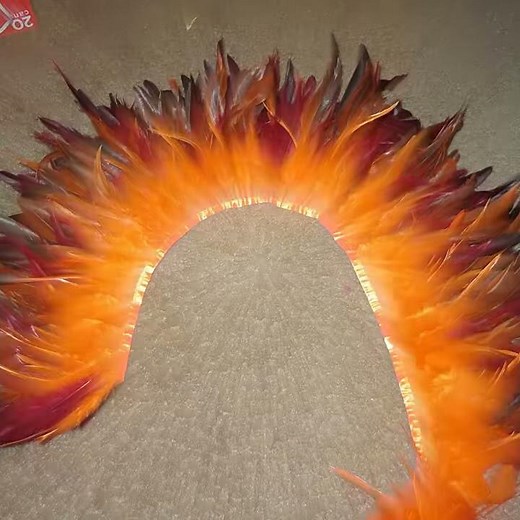 DIY Carnival feather collar