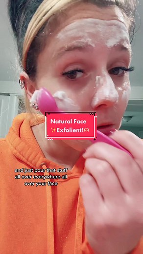 Natural Face Exfoliant: Baking Soda Face Scrub Recipes