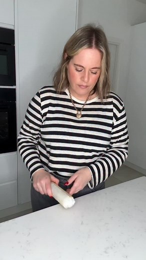 Festive afternoon tea at home 🧁 🎄 All the cute, cosy vibes using our fave @bonnemaman_irl. Their gorgeous flavours made every bite feel so special ❤️ AD For the scones: (Makes 7 large) 400g self raising flour 1 tsp baking powder 100g cold butter (cut into cubes) 4 tbsp caster sugar 1/2 tsp salt 175ml milk 100g raisins egg, to glaze Bake on 180° fan for 20 mins (depending on thickness) | Lili Forberg Photography