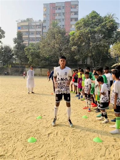 রেড়ি থাকো ভাইয়া তোমরা দেখা খুব তারা তারি 😮‍💨💪 #fypシ゚viral #foryou #tradingvideo #football #lover