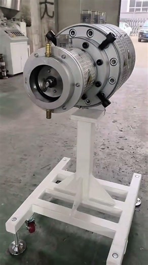 Mold for Extruding PVC Pipes