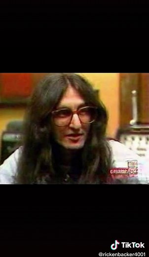 Rickenbacker4001 on TikTok