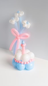 Let’s create a balloon cake! 🎂 Inflate five 5-inch balloons of one color and tie them into a cluster. Add another cluster of five balloons in a different color. Then, create a candle with a 260 balloon and attach it to the base. Finish with a pearl decoration. Now, your charming balloon cake is ready to impress! #balloontutorial #ballooncake #balloontrendidea #balloontipsandtricks #balloontips #balloons #quicktip #quicktutorial #balloonhacks | House of Party