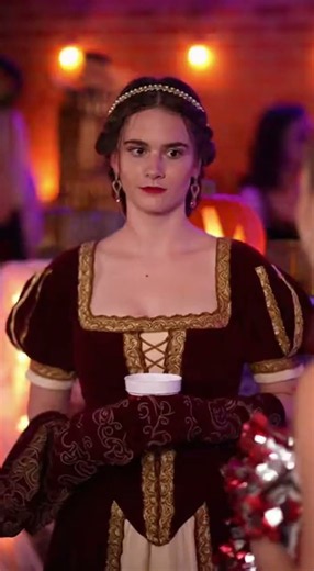 Becoming the Costume: Juliet Capulet Transformation