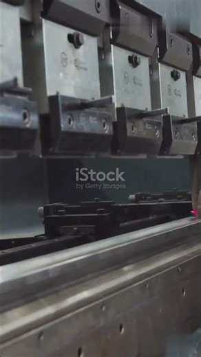🔥 Sheet Metal Design Explained in 60 Seconds | Beginner Friendly Guide