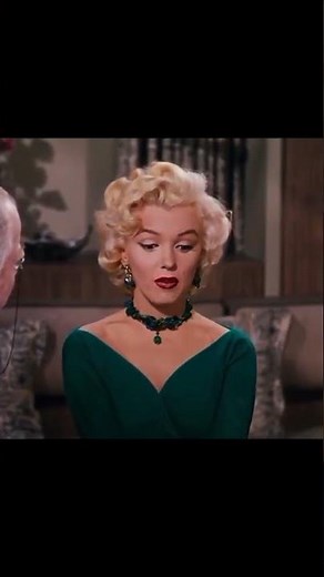 This 1953 Scene Made Marilyn Monroe a Legend… 💄✨ #hollywoodflashback
