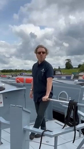 Want to have a go at canal boating? Come on down to Tattenhall Marina and try it out for yourself! No experience required - we'll show you the ropes ⚓🛟 Book now at: https://f.mtr.cool/rsaayanbel #tattenhallmarina #boatlife #narrowboat #canalboat #dayboat #boathire #cheshire #chester #familydaysout | Tattenhall Marina