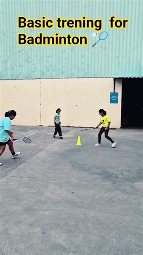 Basic training #badminton #lifeisbutadream #badmintonacademy #badmintonlovers