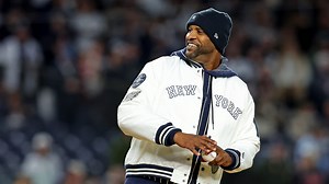 CC Sabathia throws out ceremonial first pitch before Guardians-Yankees ALCS opener