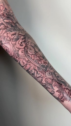Creative Sleeve Tattoo Ideas and Engraving Techniques