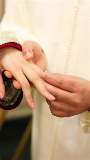 🌻K h a o u l a ~ g h a f i r 🌼 on Instagram‎: "الحمد الله 🙏🏻🤍 #visionbaord2025 #visionboardreality"‎