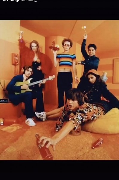 #70s #that70show #70sstyle #style #fashion #vintage #aesthetic #aestheticoutfit #foryoupage #siblingcheck #workdistractions #vintagefashion #style