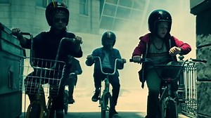 Kids Fight Alien Invaders in Thrilling New Trailer for 'Rim of the World'