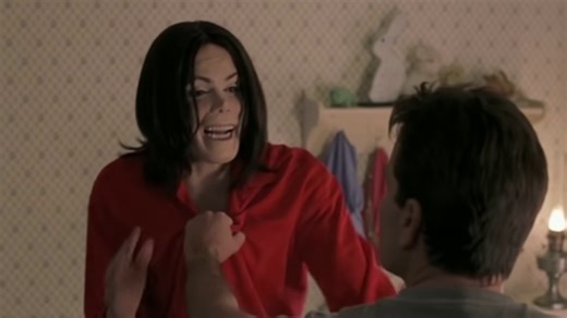 Fighting MJ | Scary Movie 3