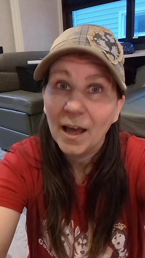 Sometimes I feel like I'm packing a tiny house! it's time to go Rving again! #letsjayco #ascendfamily #jaycorv Jayco #gorving #letsroll | Snow Dogs Vlogs