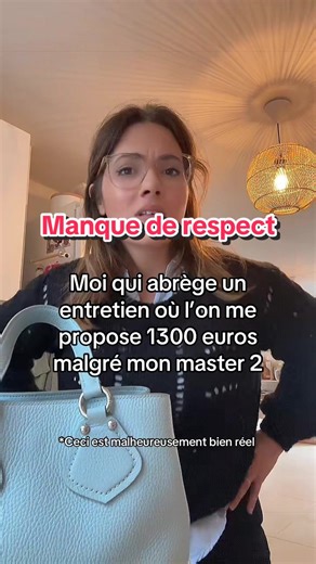 Je rigole avec tout le monde sauf avec les recruteurs qui continuent de publier des offres d’emploi sans afficher les salaires. On se prépare, se déplace et donnons de notre énergie pour apprendre qu’on te propose un poste payé au smic ? Au final, tout le monde perd du temps. Personnellement, je trouve que c’est un réel manque de respect de contacter un candidat en pleine connaissance de son niveau d’étude/diplôme tout en sachant que le salaire est au SMIC #travail #recrutement #coupdegueule #fy