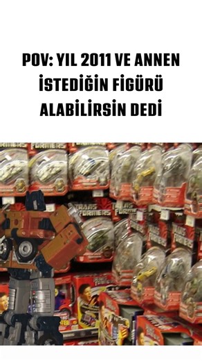 Tek figür hakkını iyi kullanmaya çalışmak… Belki de karar verme özelliğimiz çocukluğumuzdan geliyordur! #Transformers | TRANSFORMERS