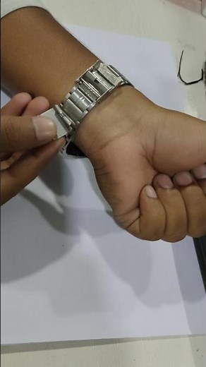 How to remove watch from your Hand
