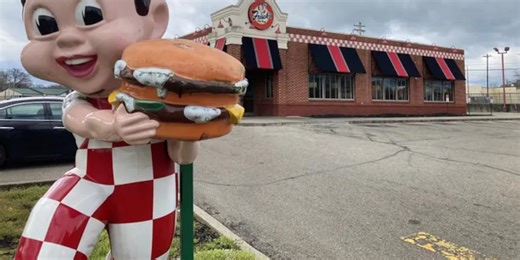 Breach of contract lawsuits pile up against Frisch’s Restaurants