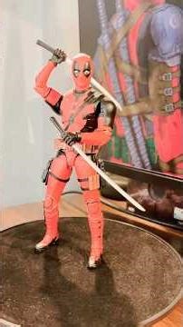 DEADPOOL: Guns & Poses #deadpool #actionfigure #marvel #sonu