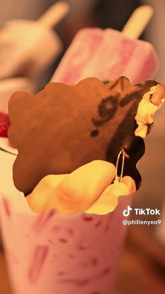 Cyst Popping and Skincare Tips for Healthy Skin