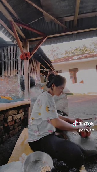 Lagu Lamaholot: Ogo Tata E dan Adonara