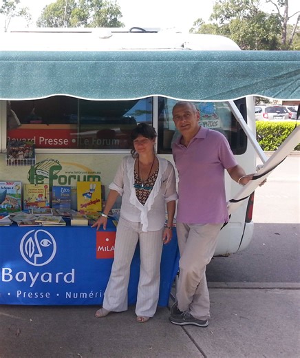 French Books on Wheels