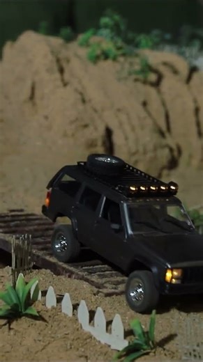 “Ultimate RC Off-Road Adventure! Mud Crawling Toyota Build with Full Gear Setup”#offroad
