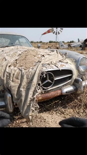 1955 Mercedes-Benz 300SL Gullwing restoration — rusty to restored