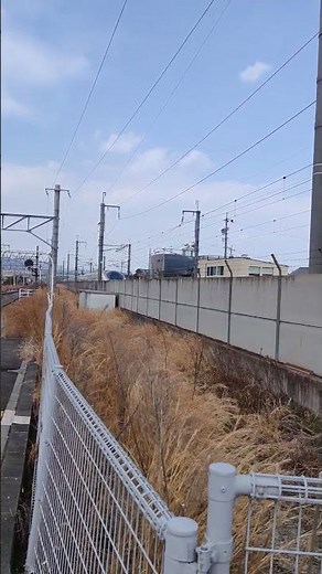 篠ノ井線/しなの鉄道 篠ノ井駅ホームより北陸新幹線あさま号通過を撮影-Passing of the Hokuriku Shinkansen Asama