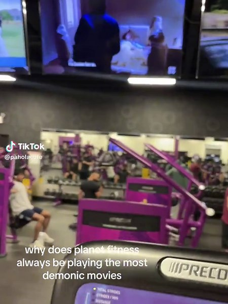 Working Out Blindfolded: A Unique Gym Experience