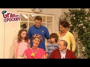 Grandpa in My Pocket | FULL EPISODE | A Fabulous Family Photo | Families | KidsTV | Funny Kids TV
