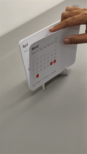 Dian Arismawan on Instagram: "Calendar Layout 106670"