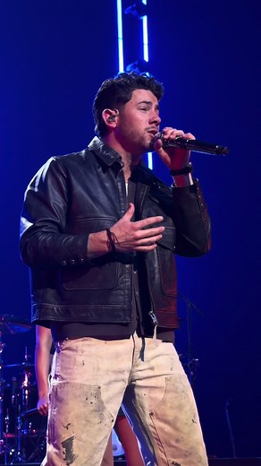 Nick Jonas — Chains (Night 1) | Las Vegas Residency Performance