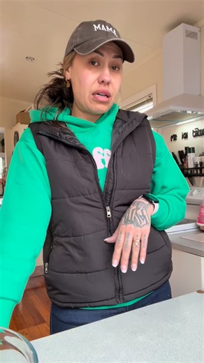 CWKNZ on Instagram: "Here kids. I made a caramel cheesecake 🤷‍♀️🤦‍♀️😂 #instagram #reels #explore #life #explorepage✨ #food"