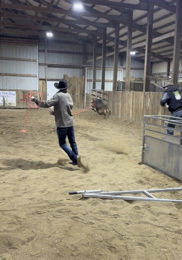 Not out partying on NYE….nope just roping goats in 0 degree temps 😂 #goats #goatroping #wild #nye #cowboy #wisco
