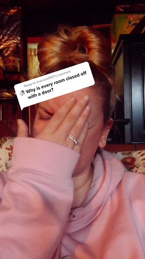 Closed Concept House: Oak and Aether