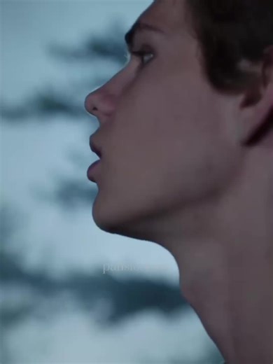 Exploring Peter Pan: Robbie Kay's Performance Highlights