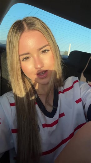 Nd I cried at the curbbb#fyp | crying while getting hair done